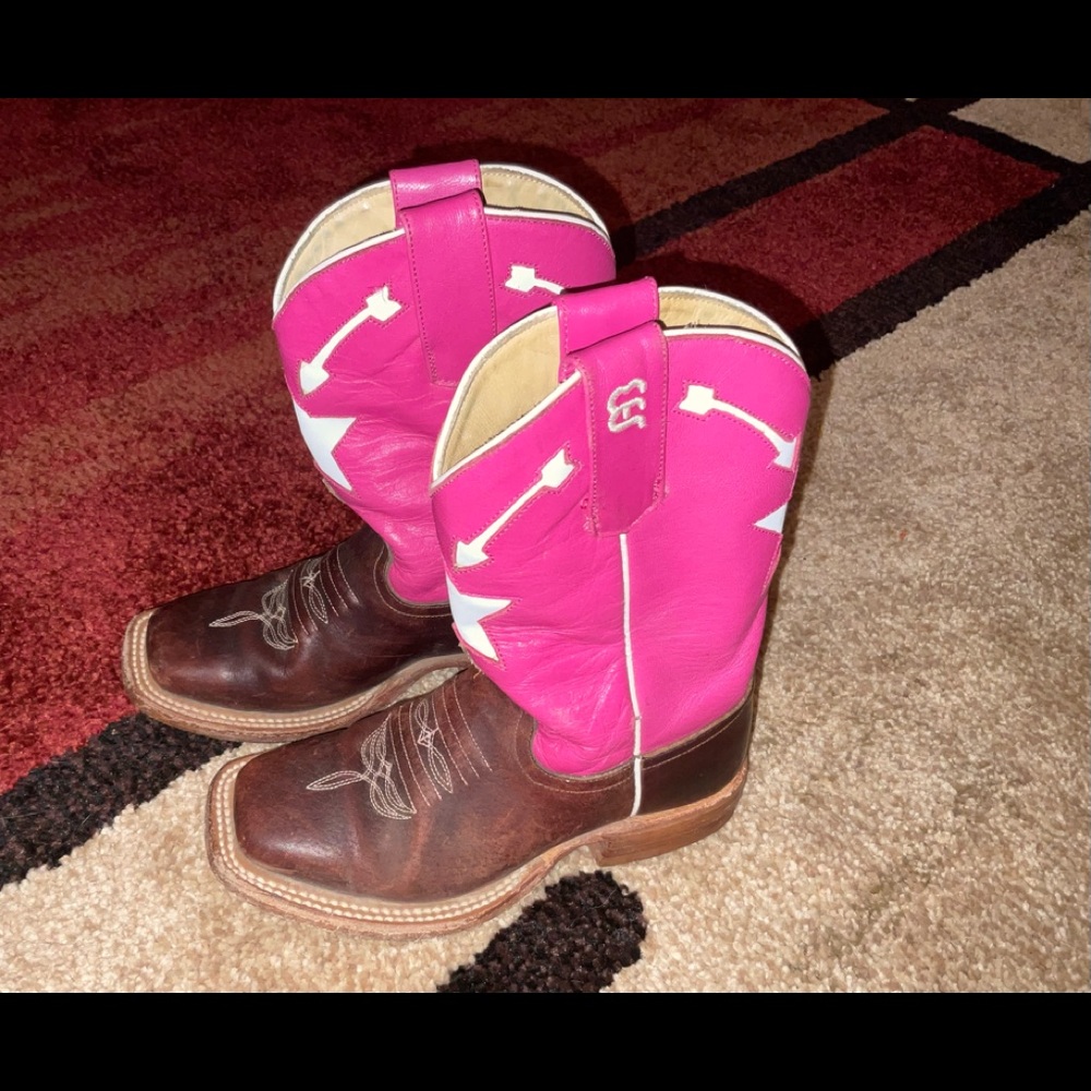 Anderson Bean Ariat girl boots size 12 pink